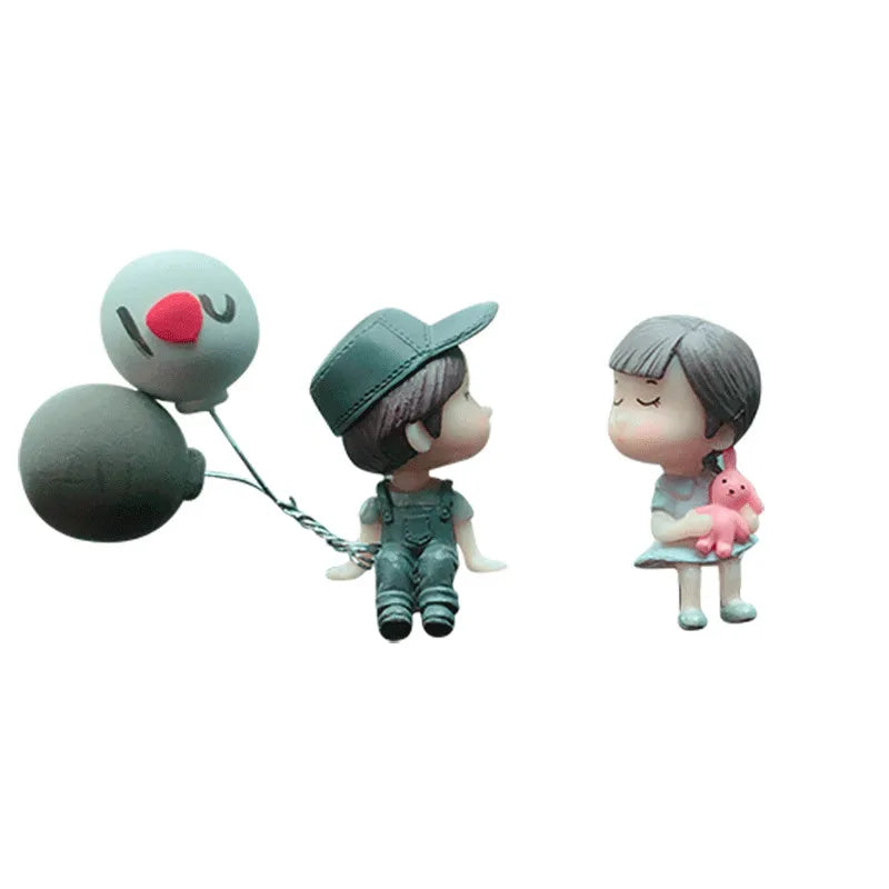 Cute Couples Cartoon Figurines - Car Dashboard Ornament